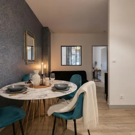 Appartement L'onyx - Un Premium En Centre-ville, Gare Sncf à 5 Min, Wifi&calme